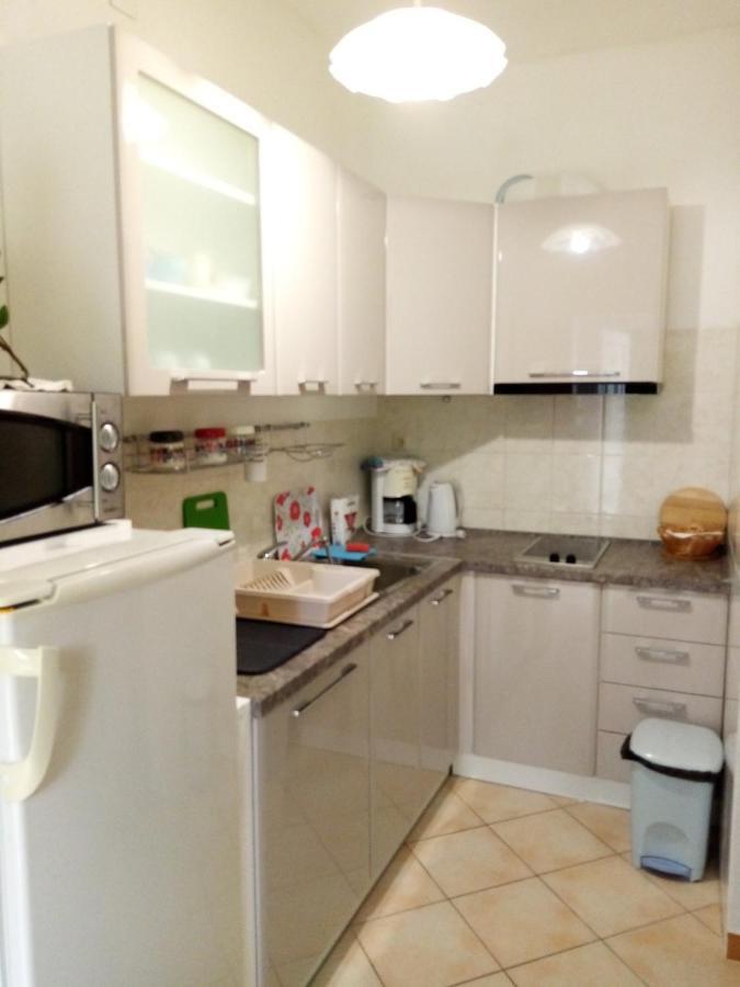 Family Apartments Ankica Crikvenica Bagian luar foto